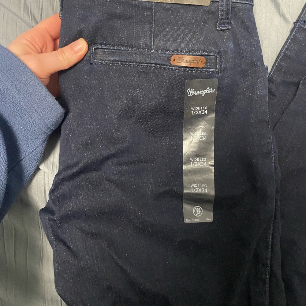 Wrangler Retro. Size 1/2x34